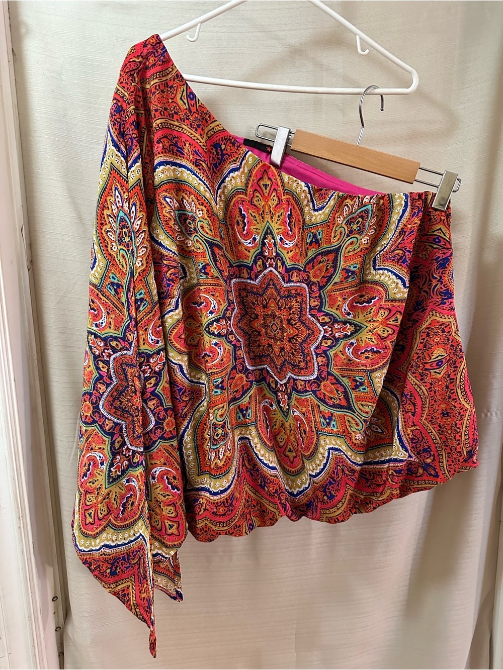 MXM BOGO One Shoulder Paisley Boho Blouse 2X Asymmetrical Flowy Statement Top ⚫️